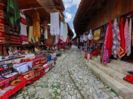 visitare-kruja-albania-vecchio-bazar