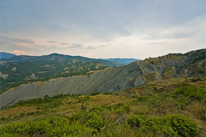 mountain pass through national park road permet osumi canyon