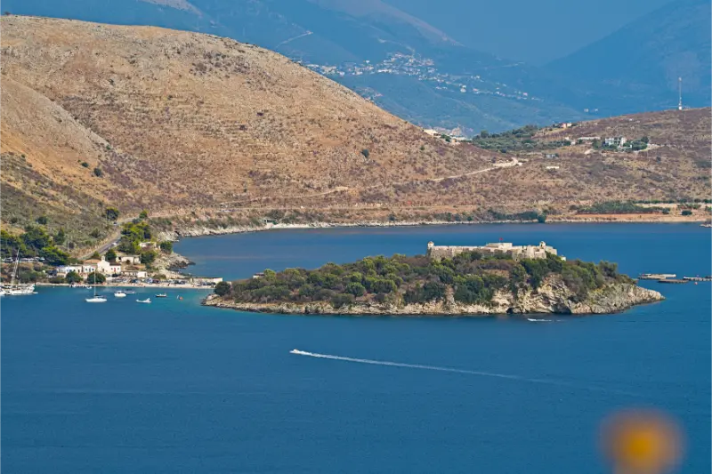 Castello di Porto Palermo sulla Riviera albanese